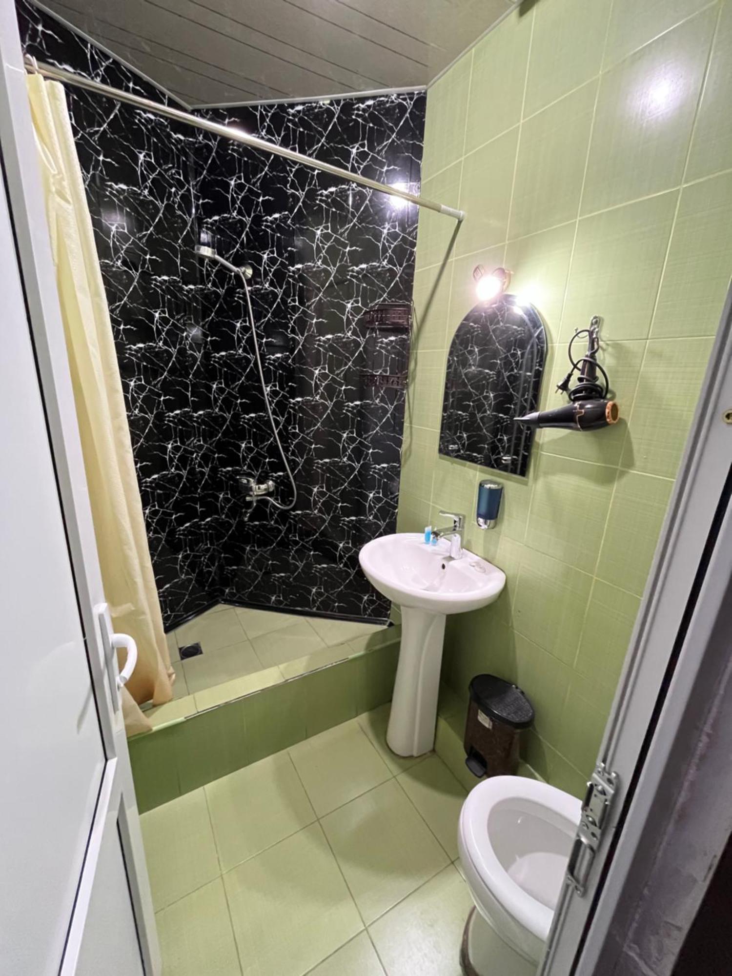 Hotel G&G Tbilisi Ngoại thất bức ảnh
